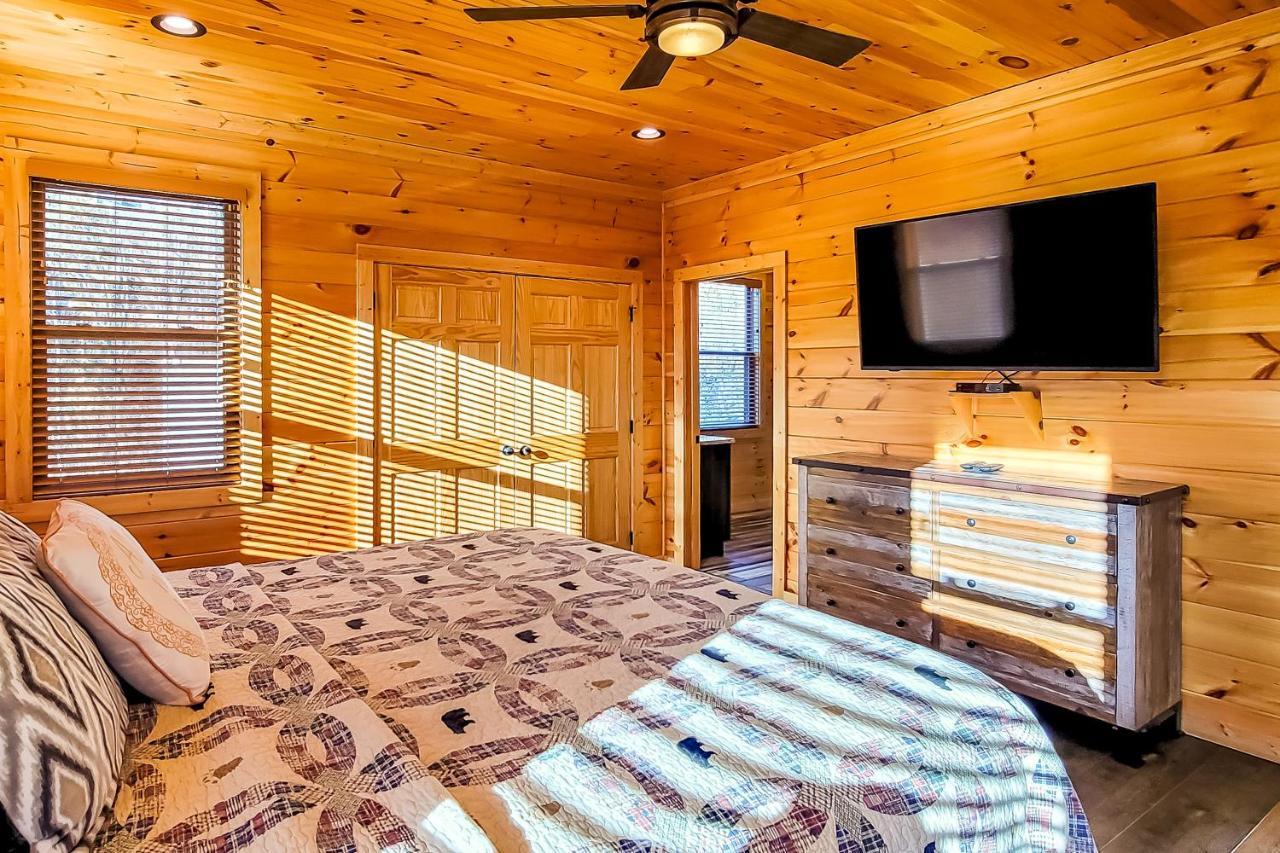 3 Lazy Bears Chalet Gatlinburg Luaran gambar