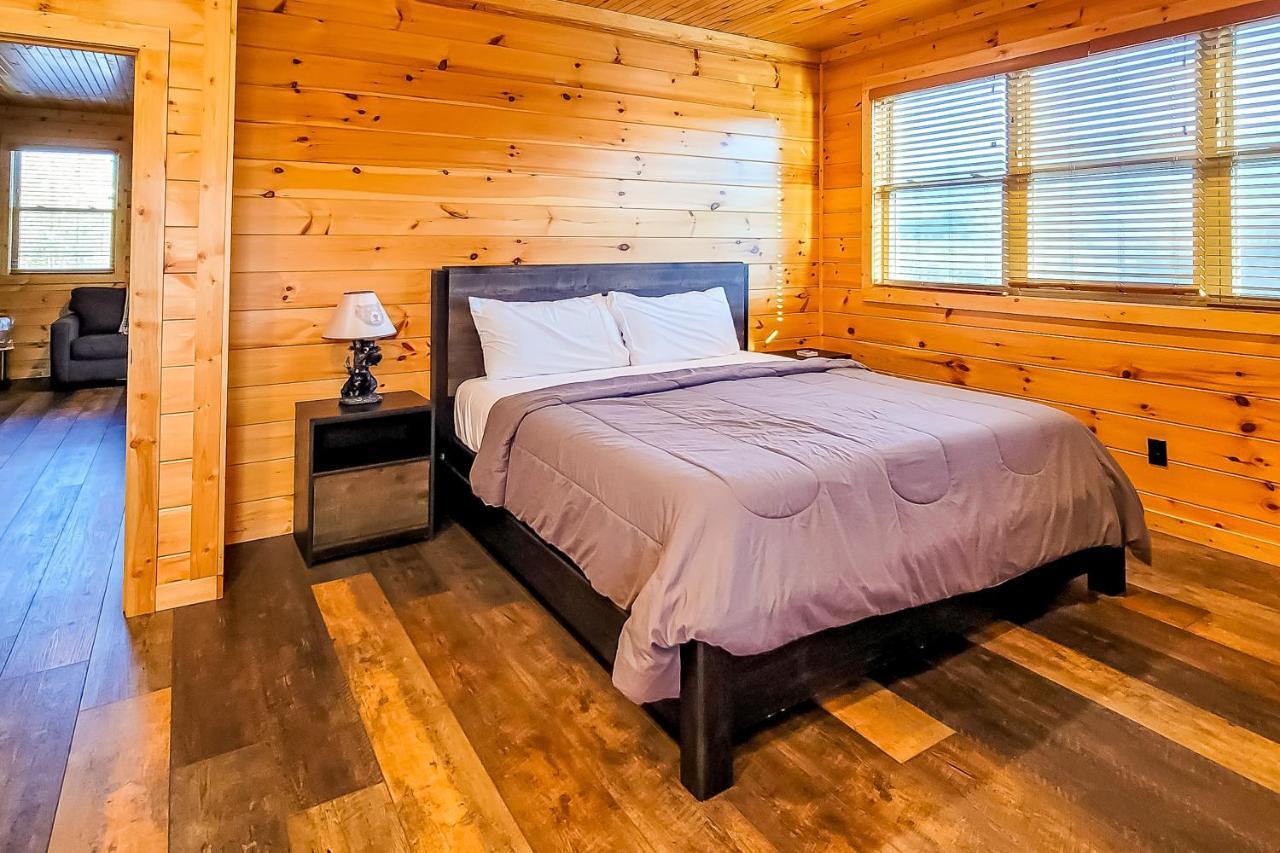 3 Lazy Bears Chalet Gatlinburg Luaran gambar