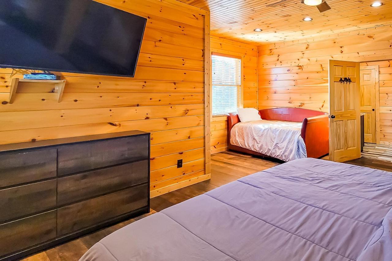 3 Lazy Bears Chalet Gatlinburg Luaran gambar